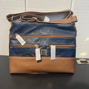 Stone Mountain Purse Genuine leather two toned NEW